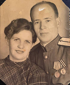 На фото: Сухарский Степан Степанович