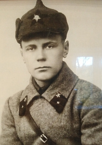 На фото: Бухвостов Анатолий Павлович